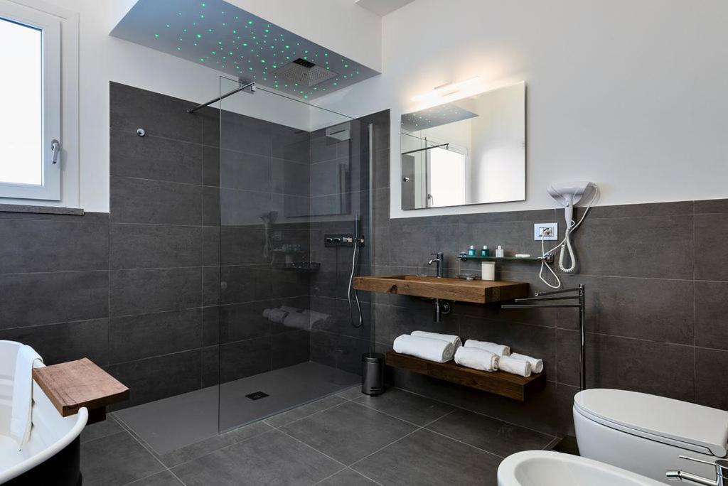 Nautilus B&B Suite Design Follonica Exterior photo